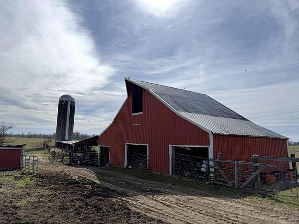 5 Acres of Land for Auction in Morrison, Tennessee