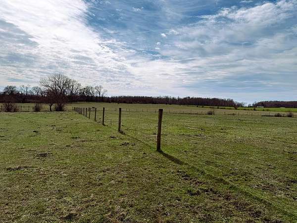 5.76 Acres of Land for Auction in Morrison, Tennessee