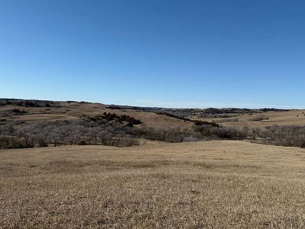 191 Acres of Land for Sale in Fairfax Township, South Dakota