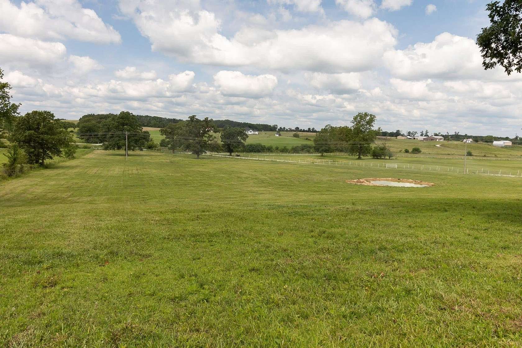 14.4 Acres of Agricultural Land for Sale in Mountain Grove, Missouri