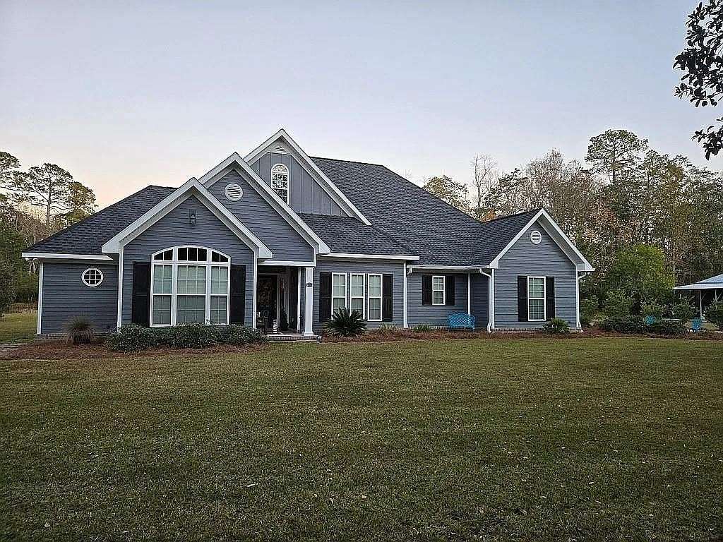 8.59 Acres of Land with Home for Sale in Jesup, Georgia
