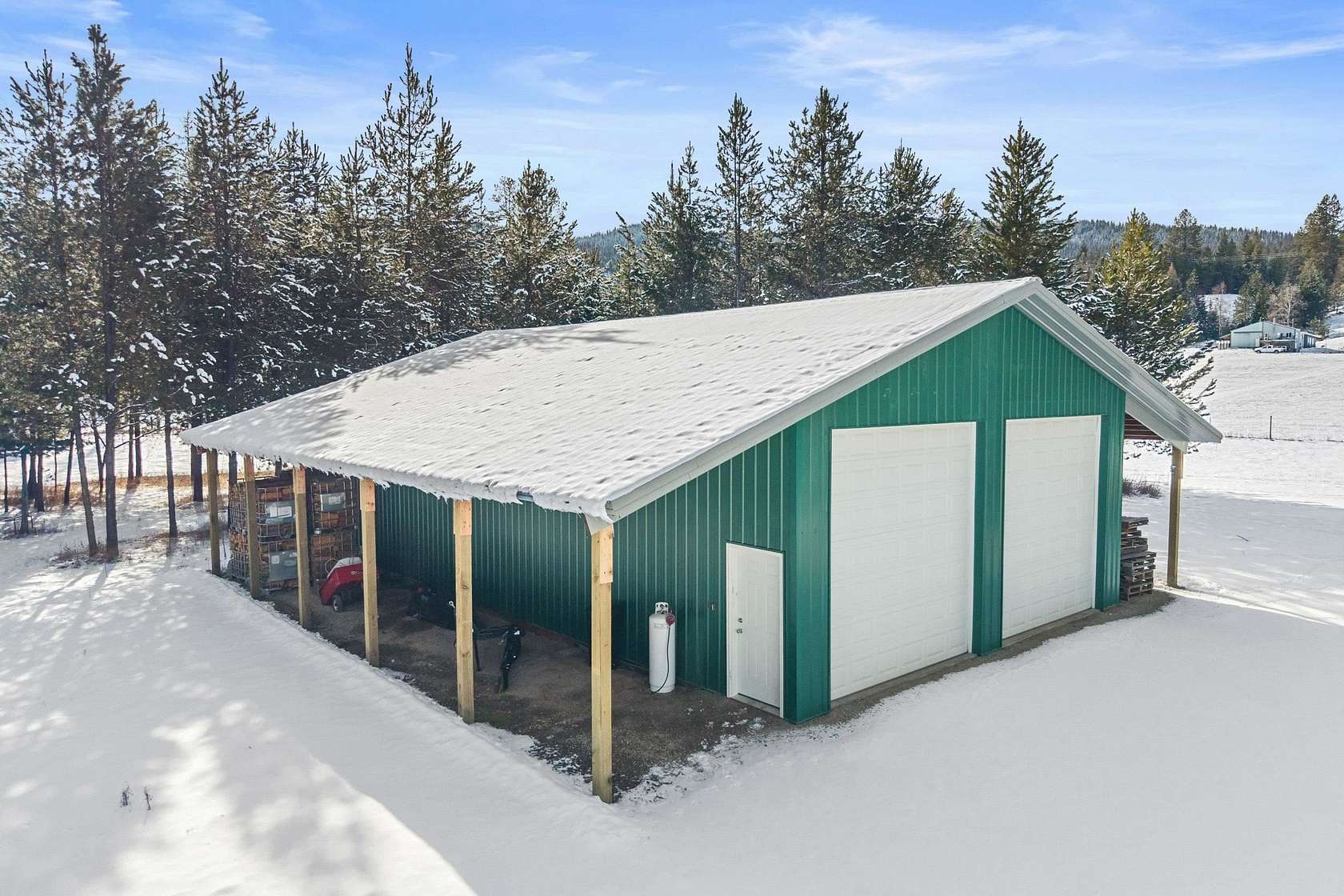 9.45 Acres of Land with Home for Sale in Cusick, Washington