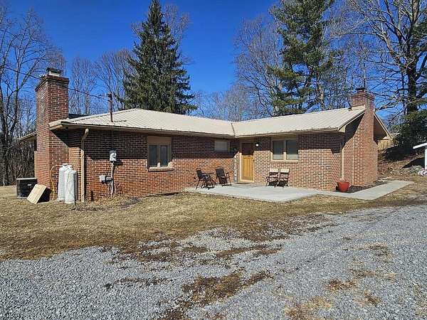 1.5 Acres of Land with Home for Sale in Pounding Mill, Virginia