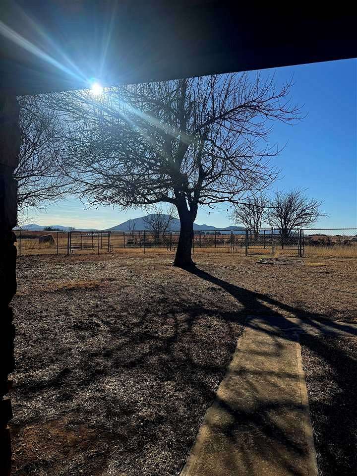 10 Acres of Land with Home for Sale in Lawton, Oklahoma