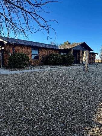 10 Acres of Land with Home for Sale in Lawton, Oklahoma