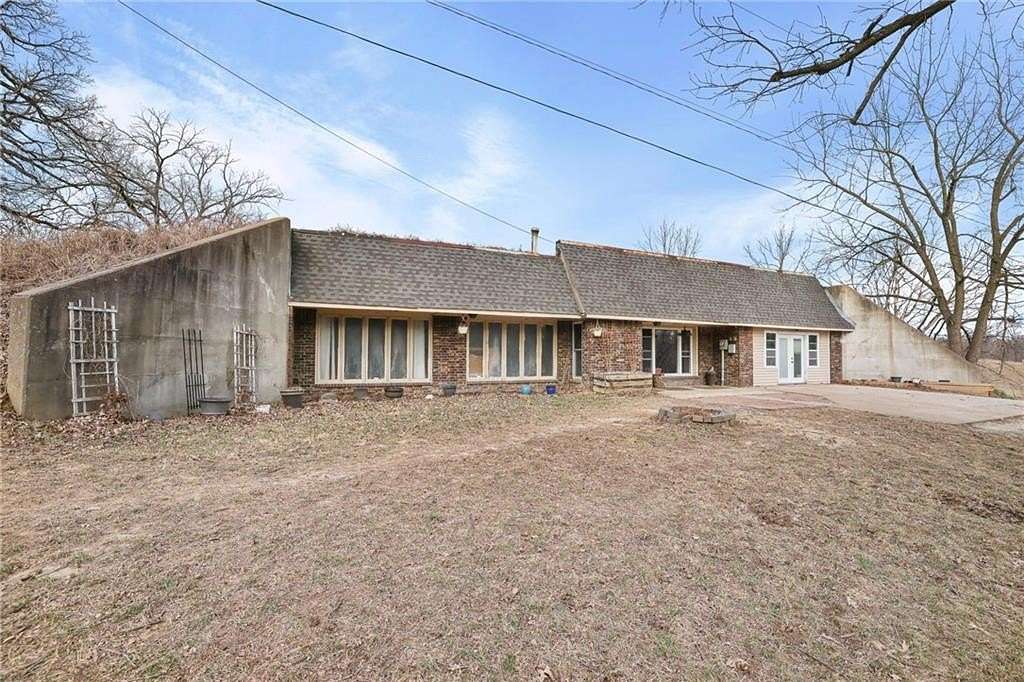 9.68 Acres of Land with Home for Sale in Kansas City, Kansas