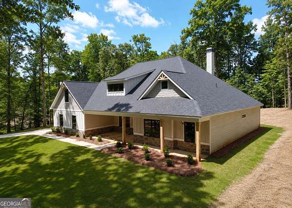 2.2 Acres of Land with Home for Sale in Clarkesville, Georgia