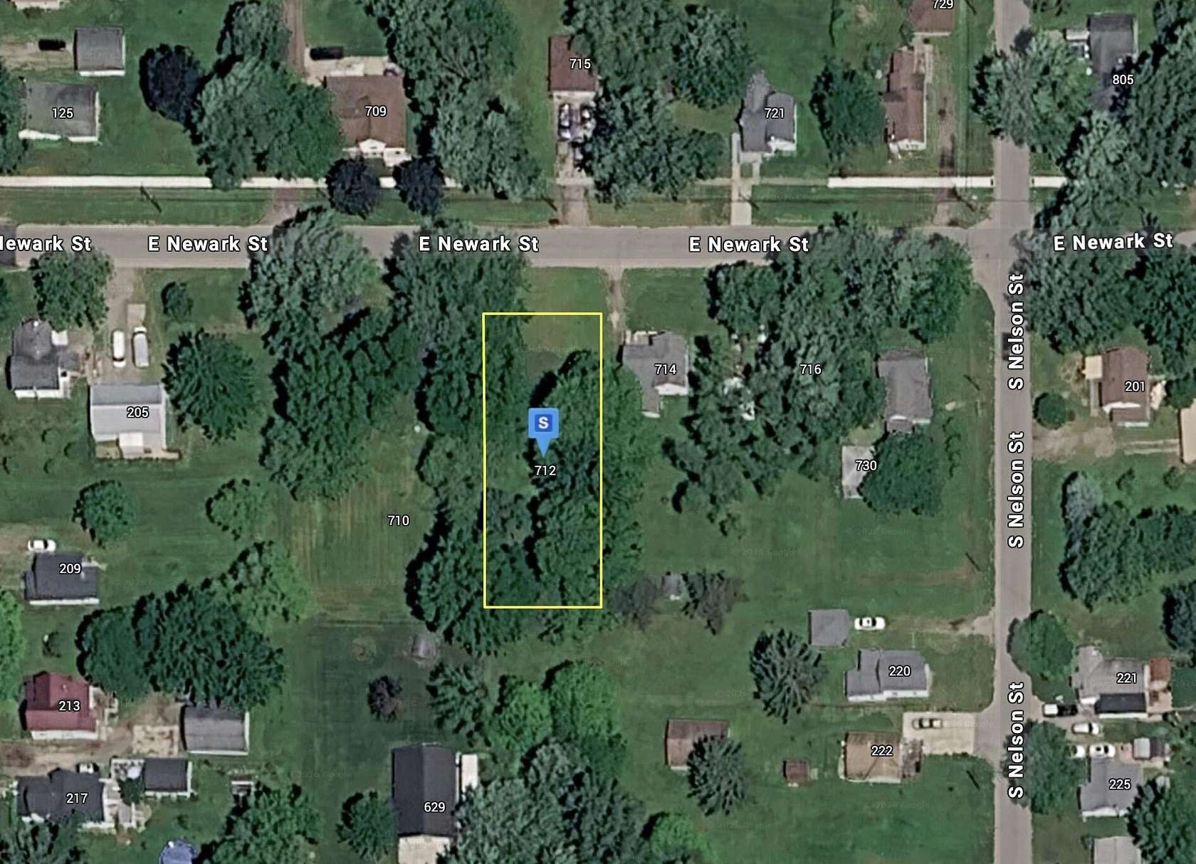 0.24 Acres of Residential Land for Sale in Ithaca, Michigan