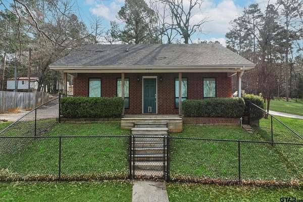 1.85 Acres of Land with Home for Sale in Gladewater, Texas