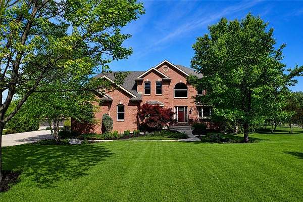 1.67 Acres of Land with Home for Sale in Beavercreek, Ohio