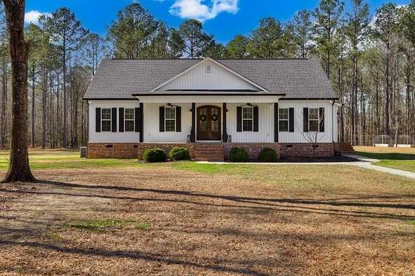 11.9 Acres of Land with Home for Sale in Appling, Georgia