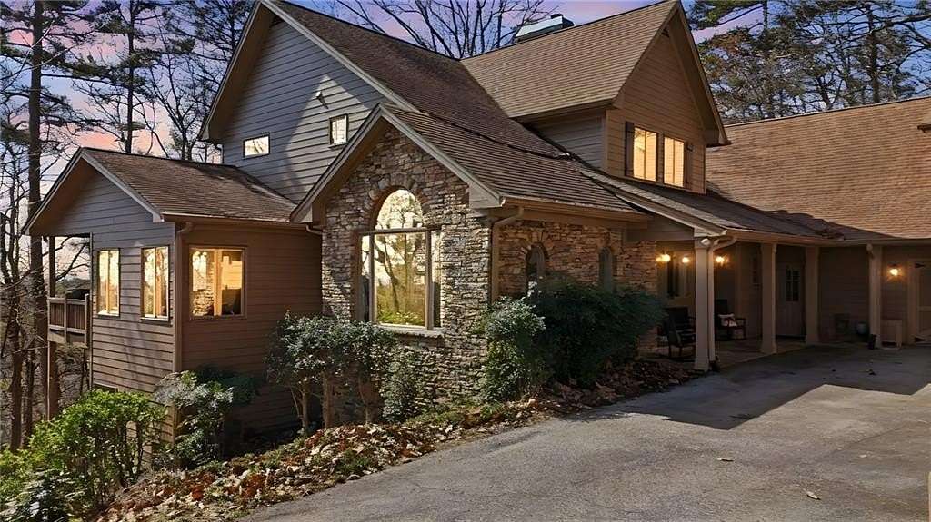 2 Acres of Land with Home for Sale in Big Canoe, Georgia