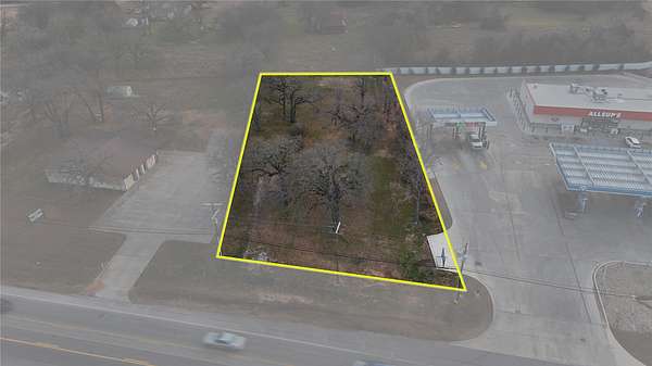 0.75 Acres of Commercial Land for Sale in Springtown, Texas