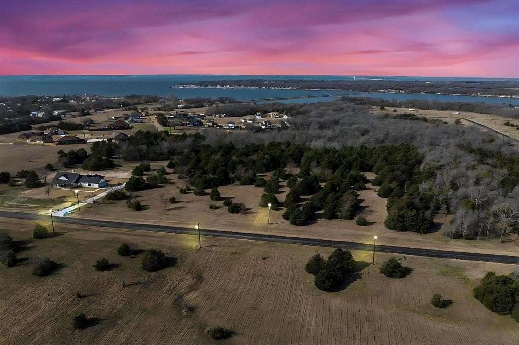5 Acres of Residential Land for Sale in East Tawakoni, Texas