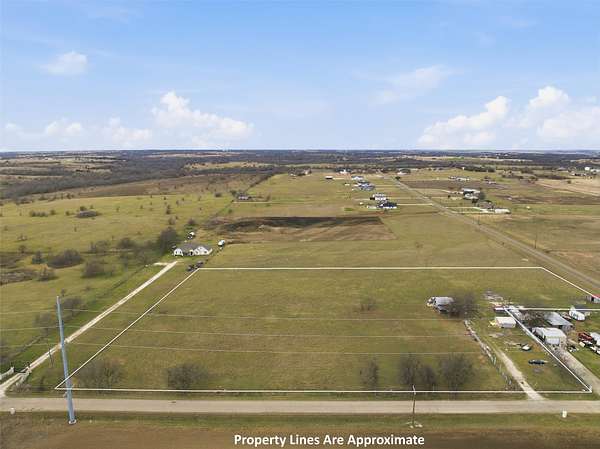 5.88 Acres of Residential Land for Sale in Eddy, Texas