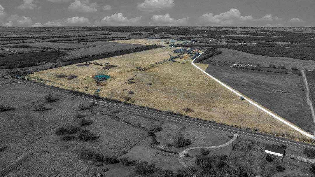 223 Acres of Agricultural Land for Sale in Sanger, Texas