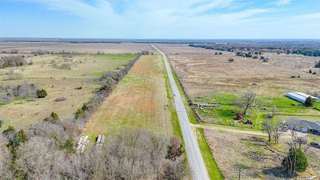 1.1 Acres of Residential Land for Sale in Kerens, Texas