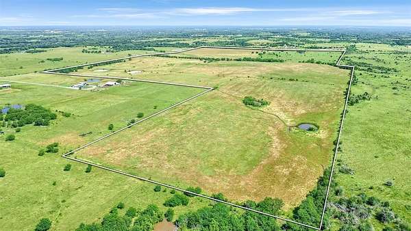 105 Acres of Agricultural Land for Sale in Whitesboro, Texas