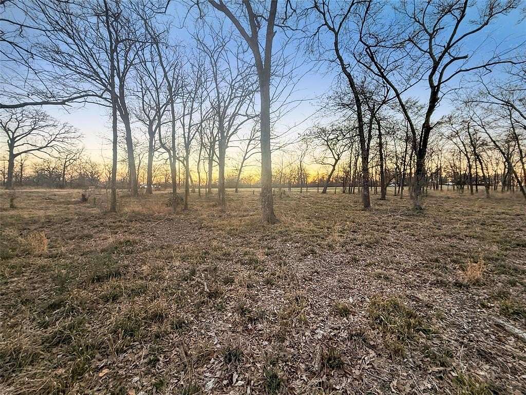 1.2 Acres of Residential Land for Sale in Sulphur Springs, Texas