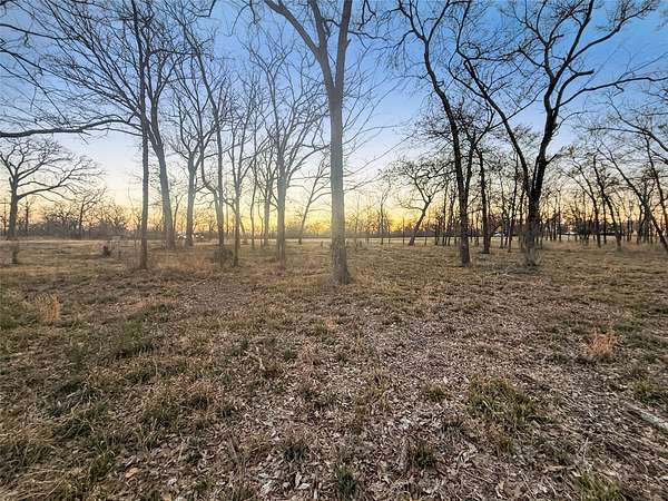 1.2 Acres of Residential Land for Sale in Sulphur Springs, Texas