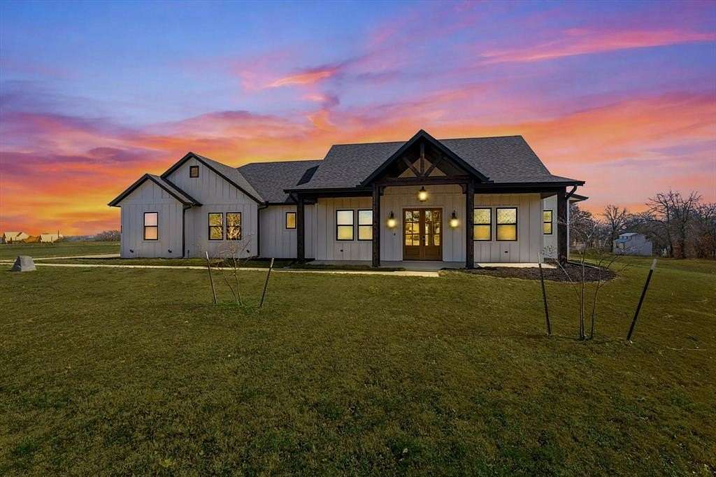 2 Acres of Land with Home for Sale in Poolville, Texas