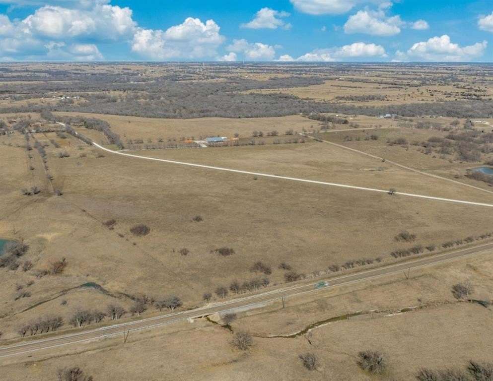 86.1 Acres of Agricultural Land for Sale in Sanger, Texas