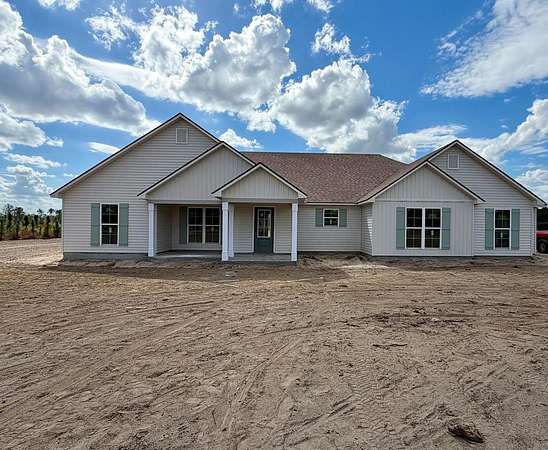 3 Acres of Land with Home for Sale in Nashville, Georgia