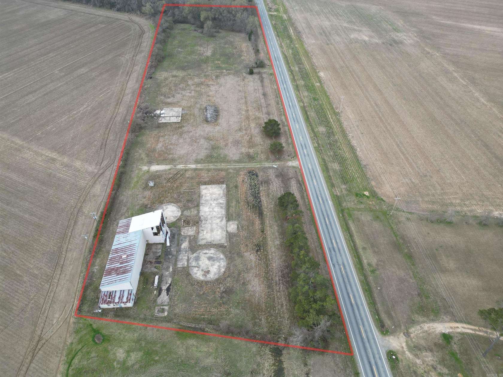 4.5 Acres of Mixed-Use Land for Sale in Hamburg, Arkansas