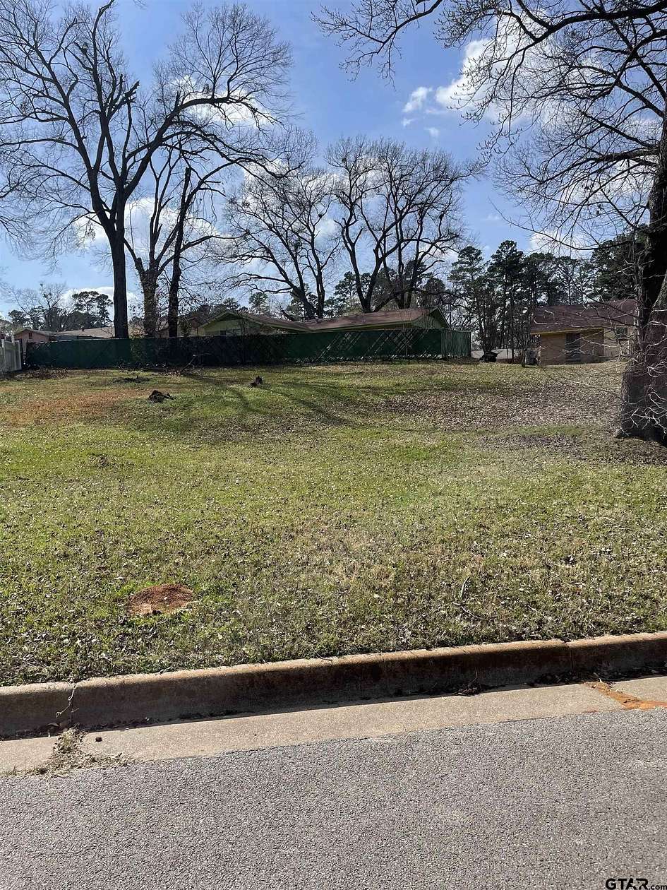 0.22 Acres of Residential Land for Sale in Tyler, Texas