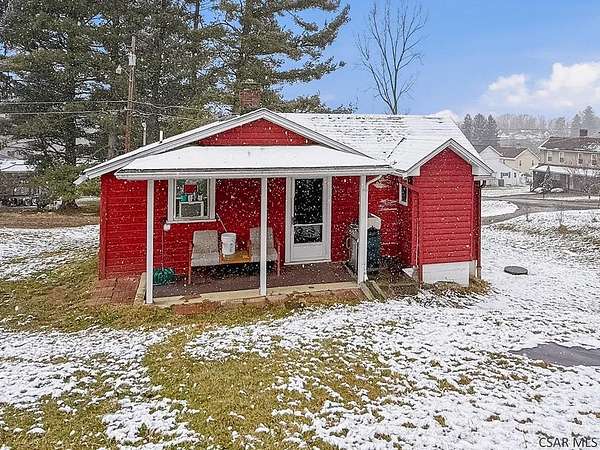 1.1 Acres of Land with Home for Sale in Mount Pleasant, Pennsylvania