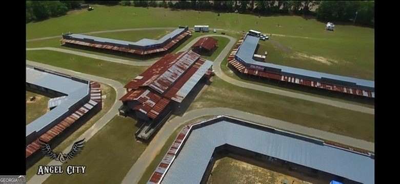 98.6 Acres of Improved Land for Sale in Unadilla, Georgia