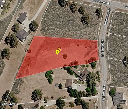1 Acre of Residential Land for Sale in Tehachapi, California