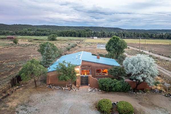 3 Acres of Residential Land for Sale in Arroyo Hondo, New Mexico