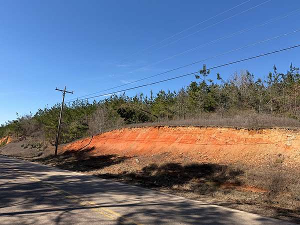 6.6 Acres of Agricultural Land for Sale in Savannah, Tennessee