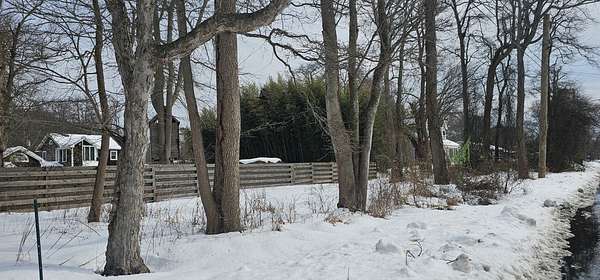 0.09 Acres of Land for Sale in Mastic Beach, New York
