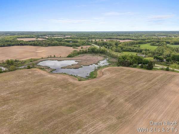 32 Acres of Recreational & Residential Land for Sale in Rockford, Michigan