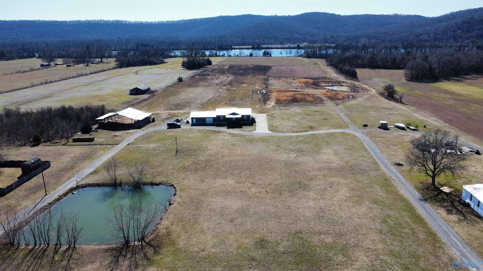 17.9 Acres of Land with Home for Sale in Huntsville, Alabama