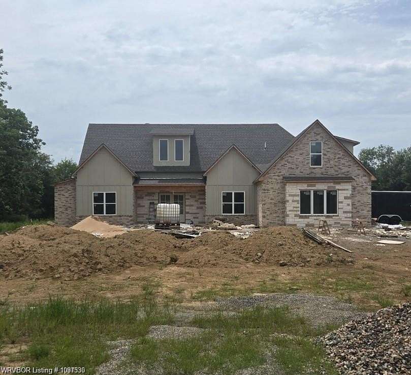 3.5 Acres of Land with Home for Sale in Fort Smith, Arkansas
