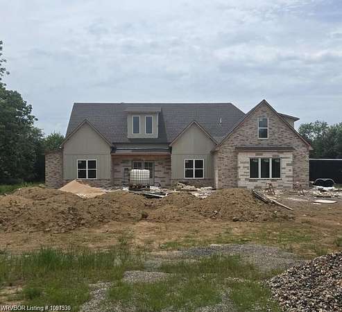 3.5 Acres of Land with Home for Sale in Fort Smith, Arkansas