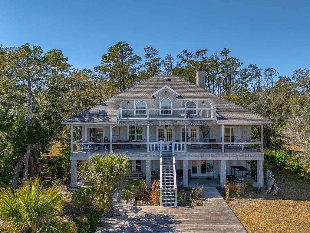 1.6 Acres of Land with Home for Sale in Waverly, Georgia