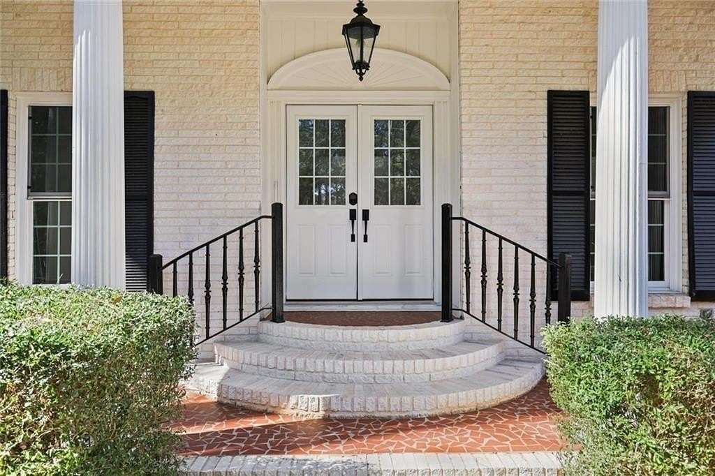 2.3 Acres of Land with Home for Sale in Fairburn, Georgia