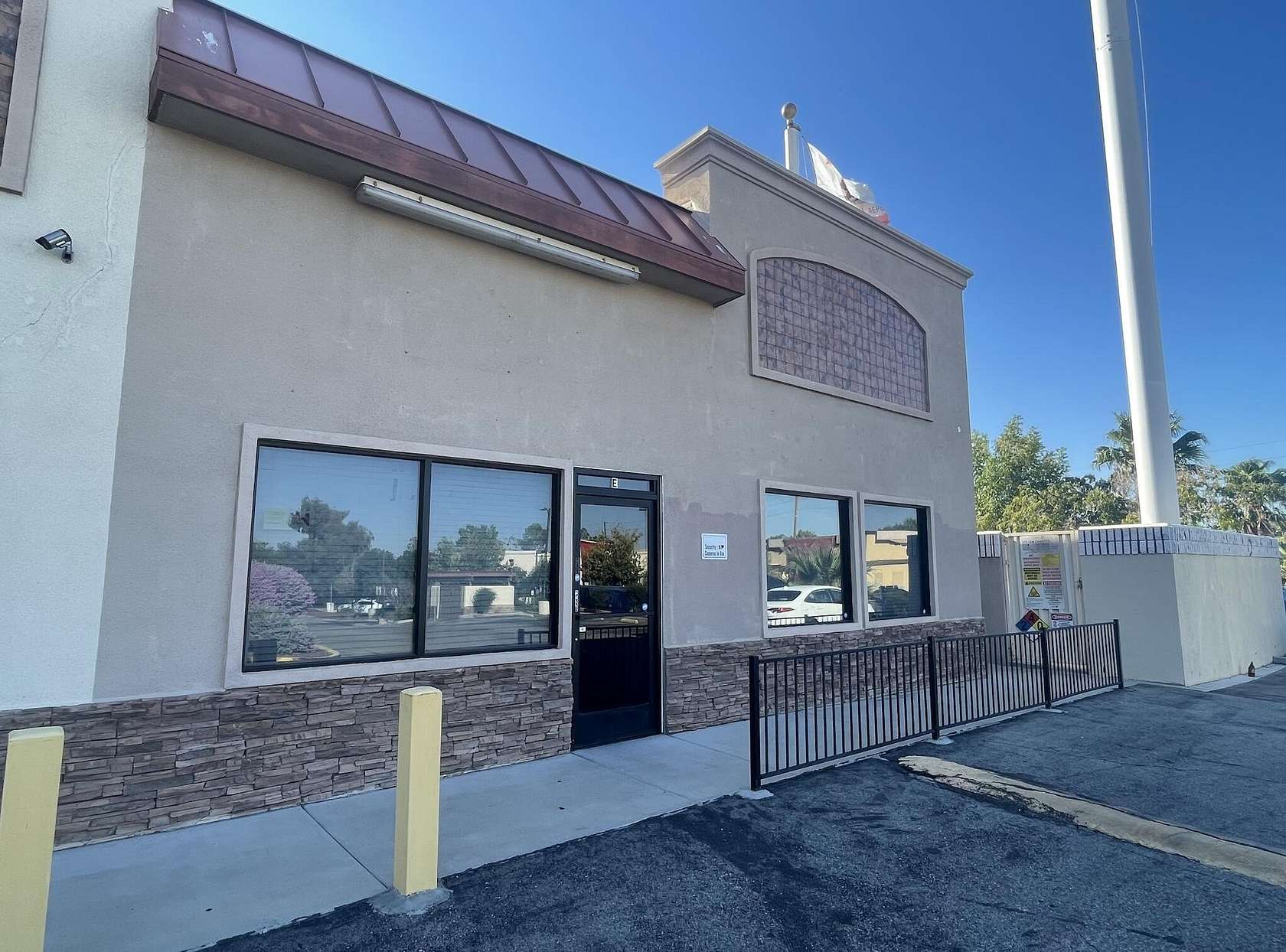 2.45 Acres of Improved Commercial Land for Lease in Palmdale, California