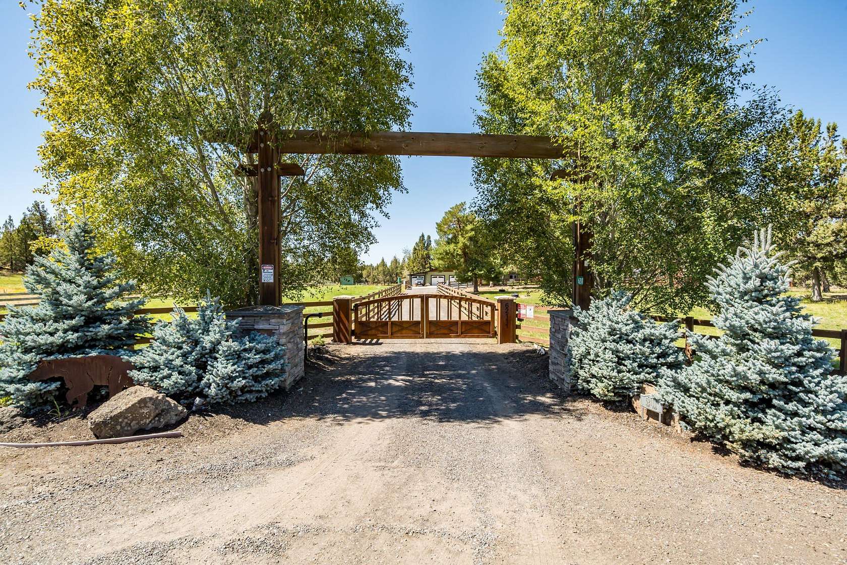 5 Acres of Land with Home for Sale in Bend, Oregon
