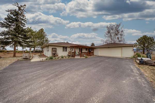 77.6 Acres of Land with Home for Sale in Bend, Oregon