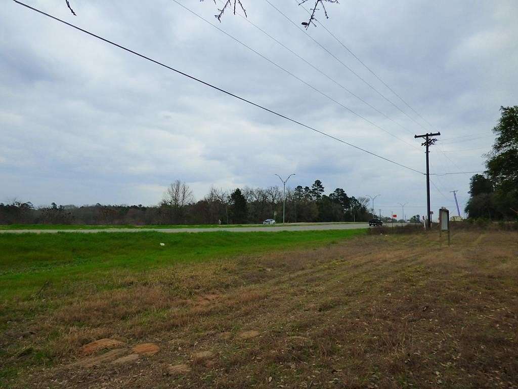 0.5 Acres of Commercial Land for Sale in Nacogdoches, Texas