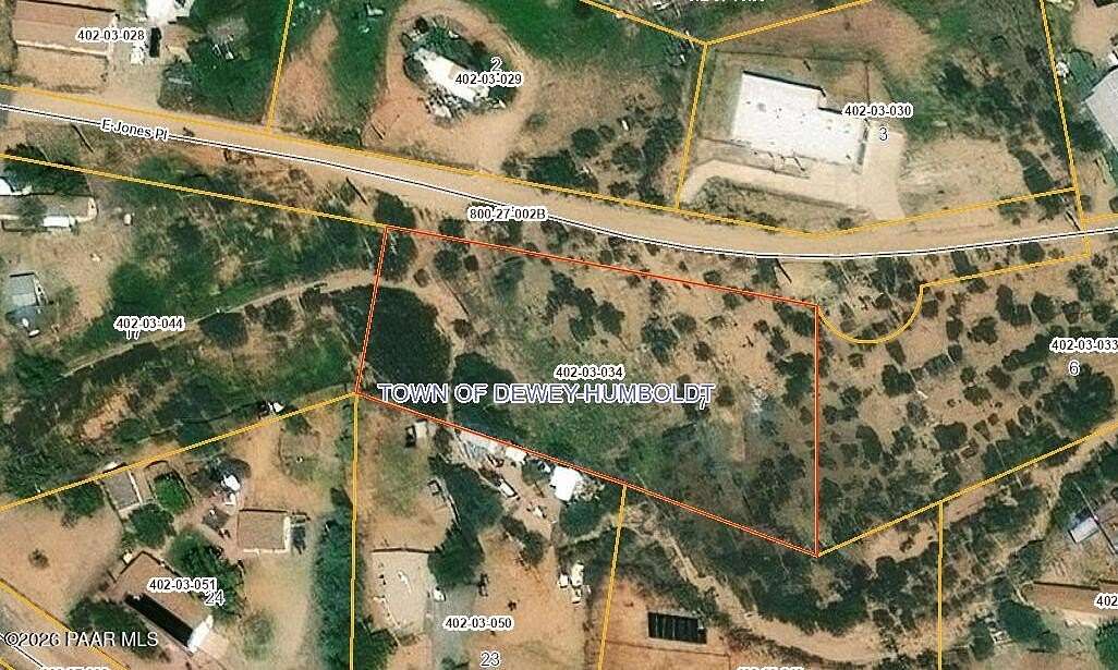 1.18 Acres of Residential Land for Sale in Dewey-Humboldt, Arizona