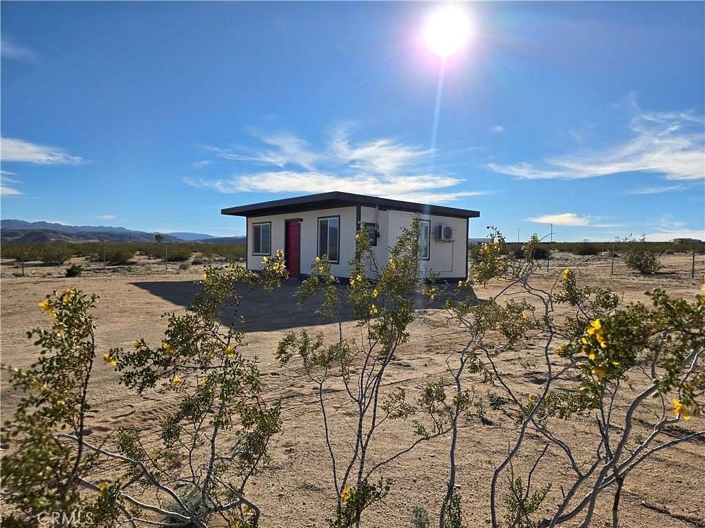 2.5 Acres of Land with Home for Sale in Twentynine Palms, California