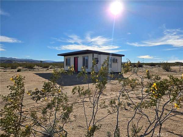 2.5 Acres of Land with Home for Sale in Twentynine Palms, California