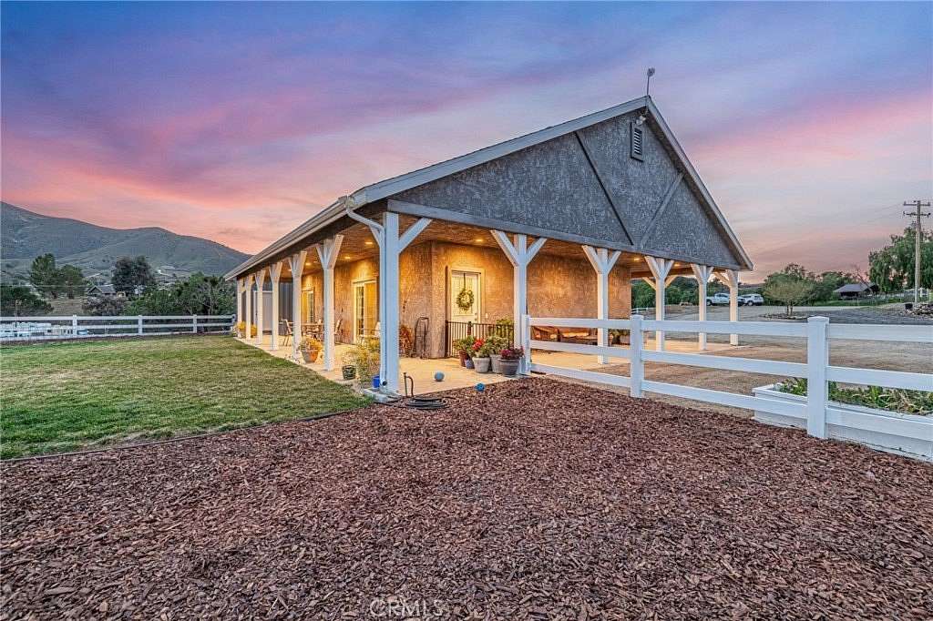 2.33 Acres of Improved Mixed-Use Land for Sale in Acton, California