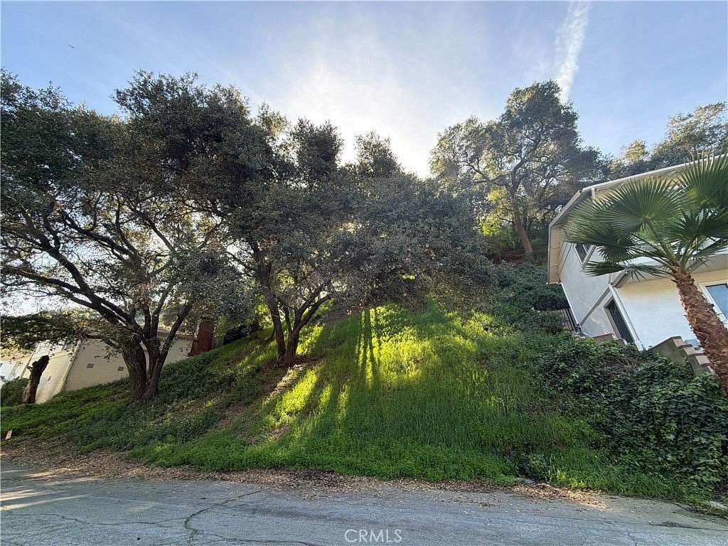 0.13 Acres of Residential Land for Sale in Glendale, California